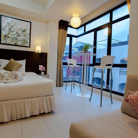 @ White Patong Hotel Ngoại thất bức ảnh